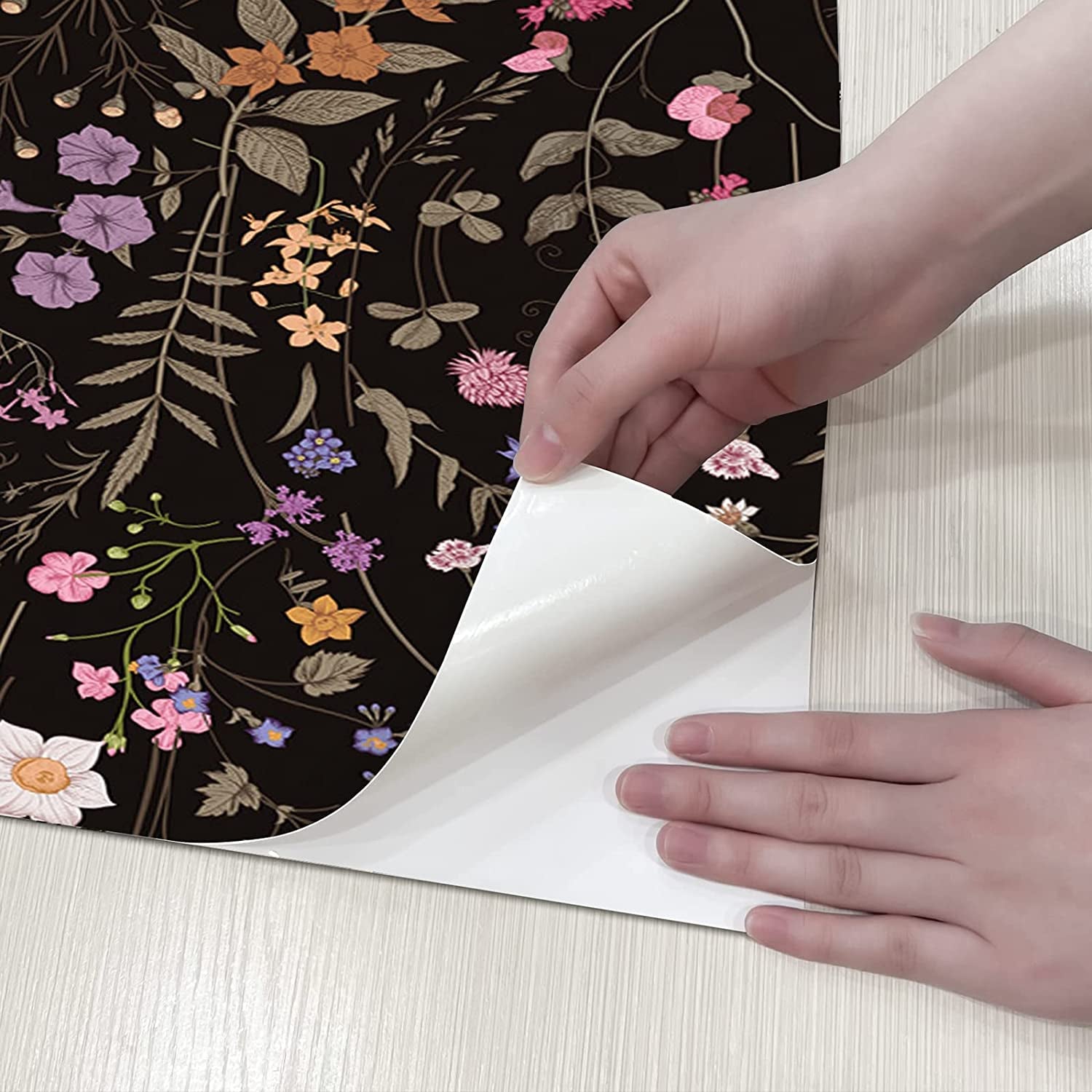 Floral Wallpaper Peel and Stick- Farm Floral Wall Wallpaper, Wildwood Wallpaper Daisy Flower Wallpaper Dark Floral Contact Paper Stick on Wallpaper (17.3" X 118", Timeless)