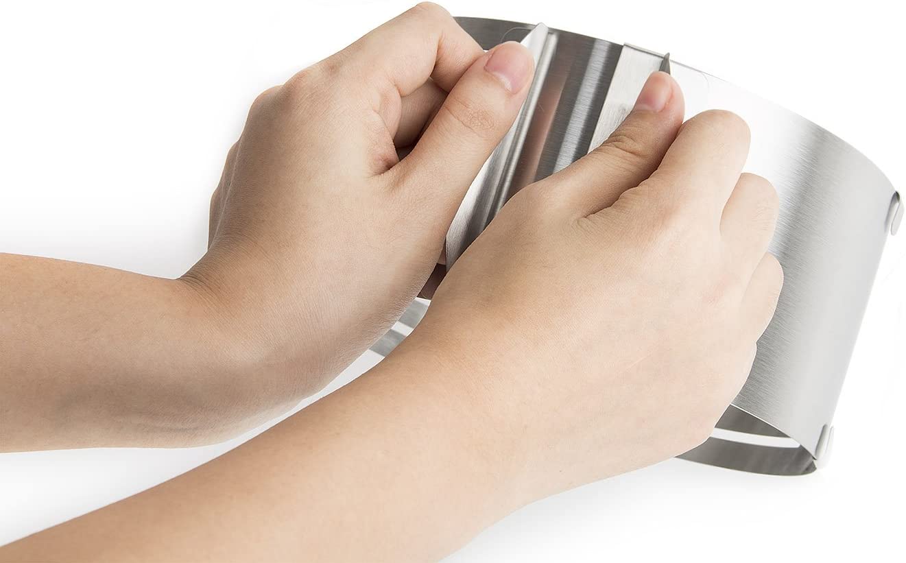 Layered Slicer Cake Ring Set