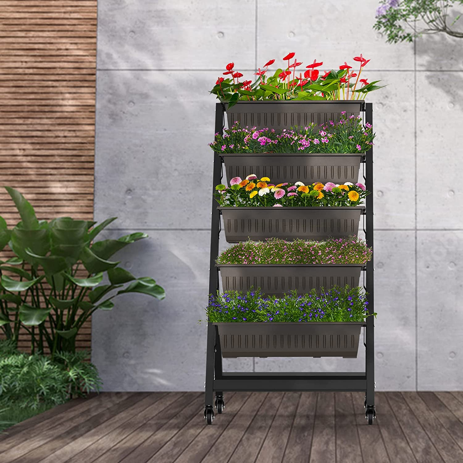 Vertical Elevated Garden Bed
