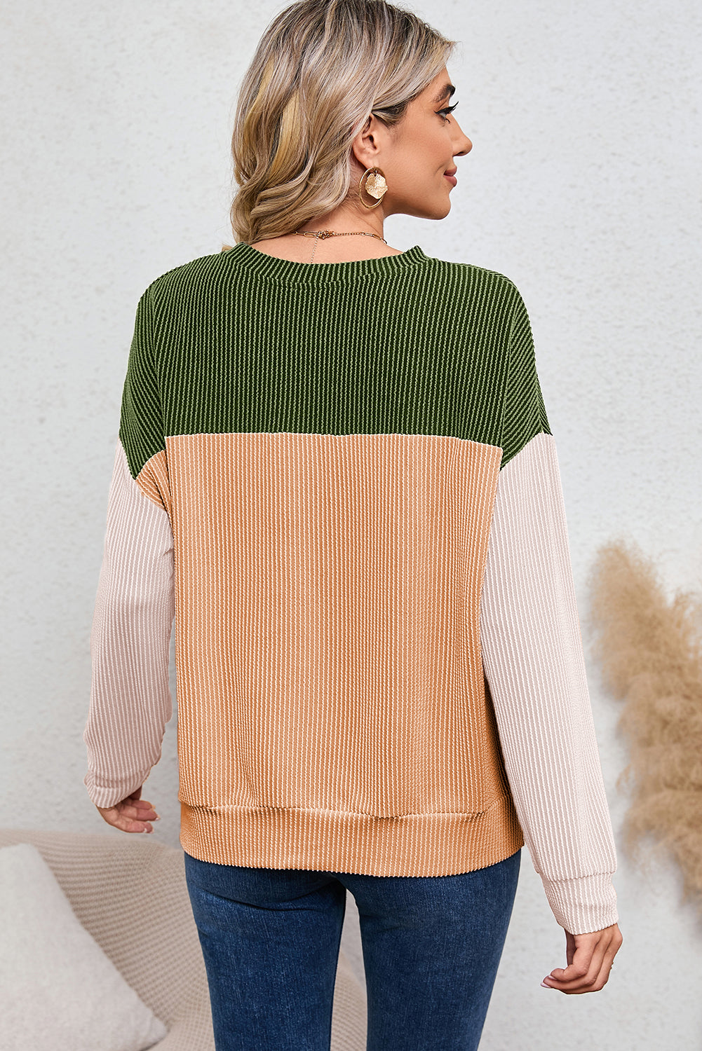 Wholesale Black Color Block Corduroy Long Sleeve Tops.