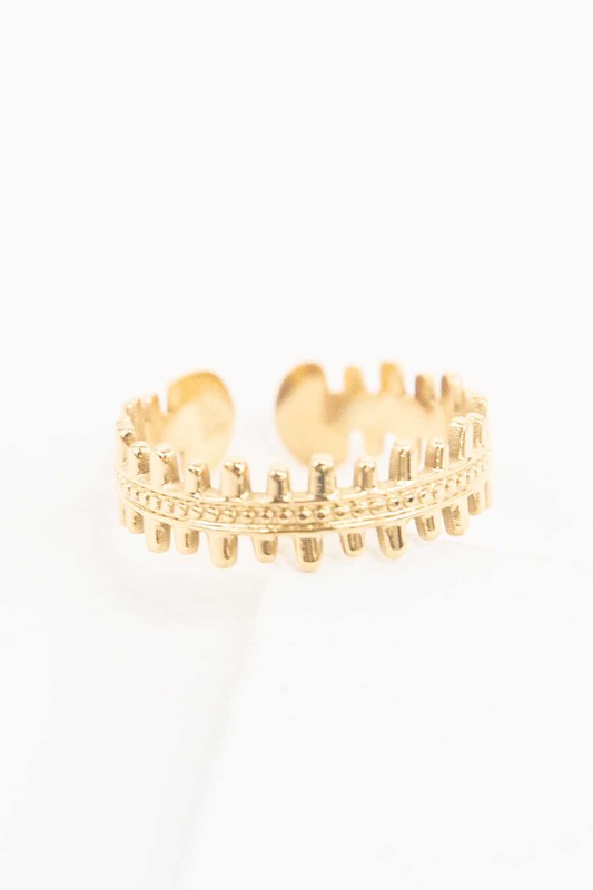 Clan Adjustable Ring, designed to resemble a crown, featuring 14k gold plating against a white background.