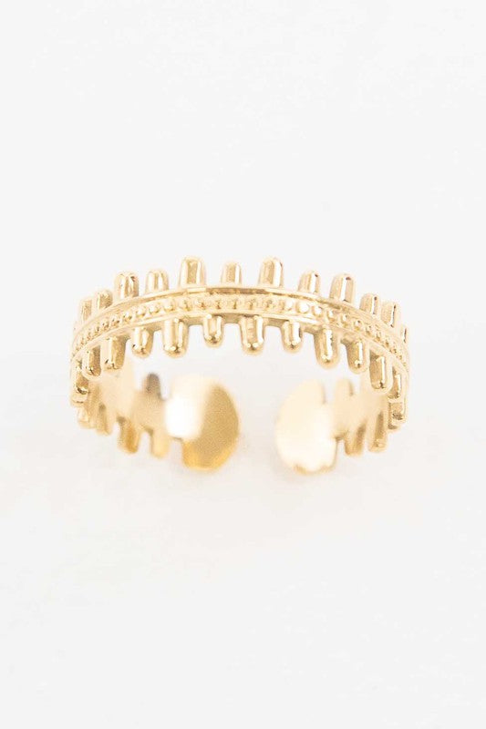 Clan Adjustable Ring, designed to resemble a crown, featuring 14k gold plating against a white background.