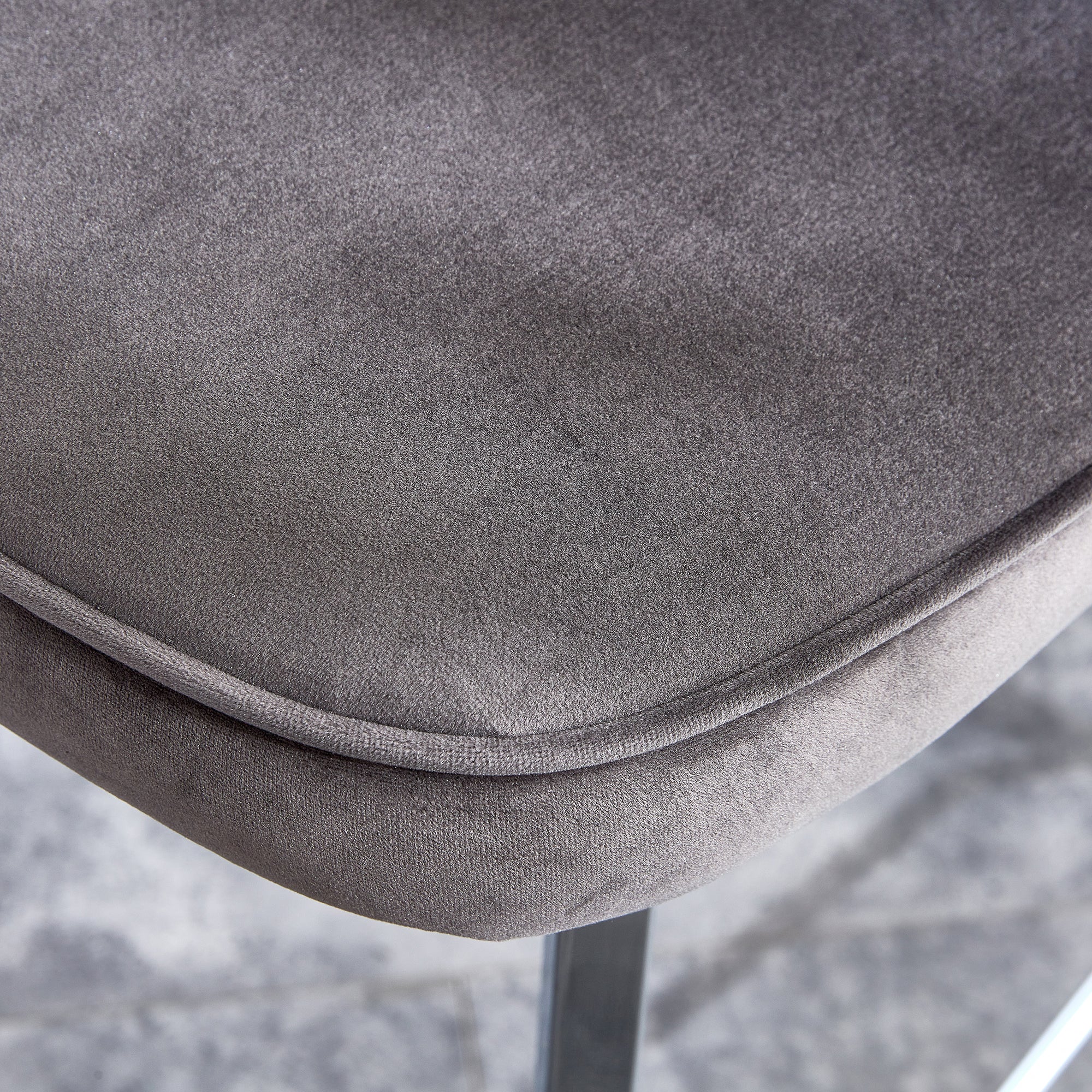 Set of 2 Velvet Dining Barstools with Anti Slip Metal Framed Legs- Gray_12