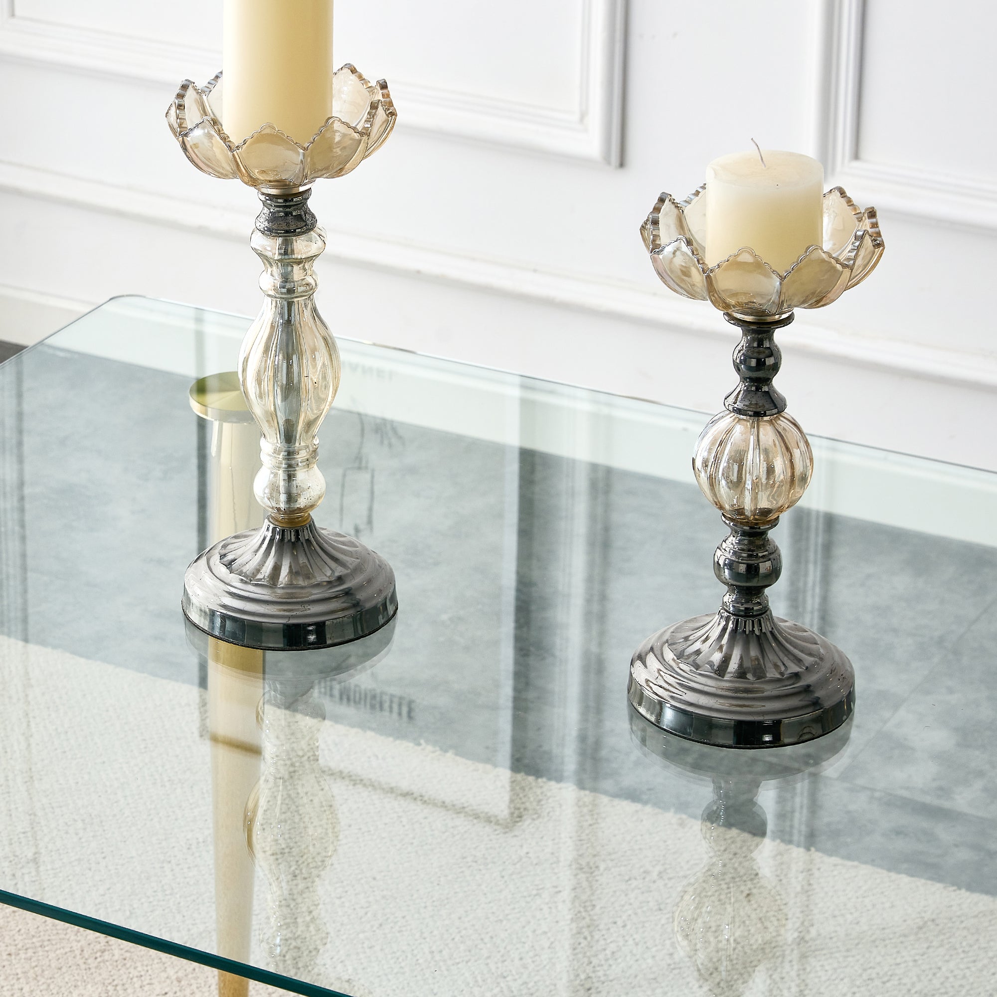 4 to 6 Seater Modern Minimalist Thick Tempered Glass Dining Table with Gold Metal Legs_11