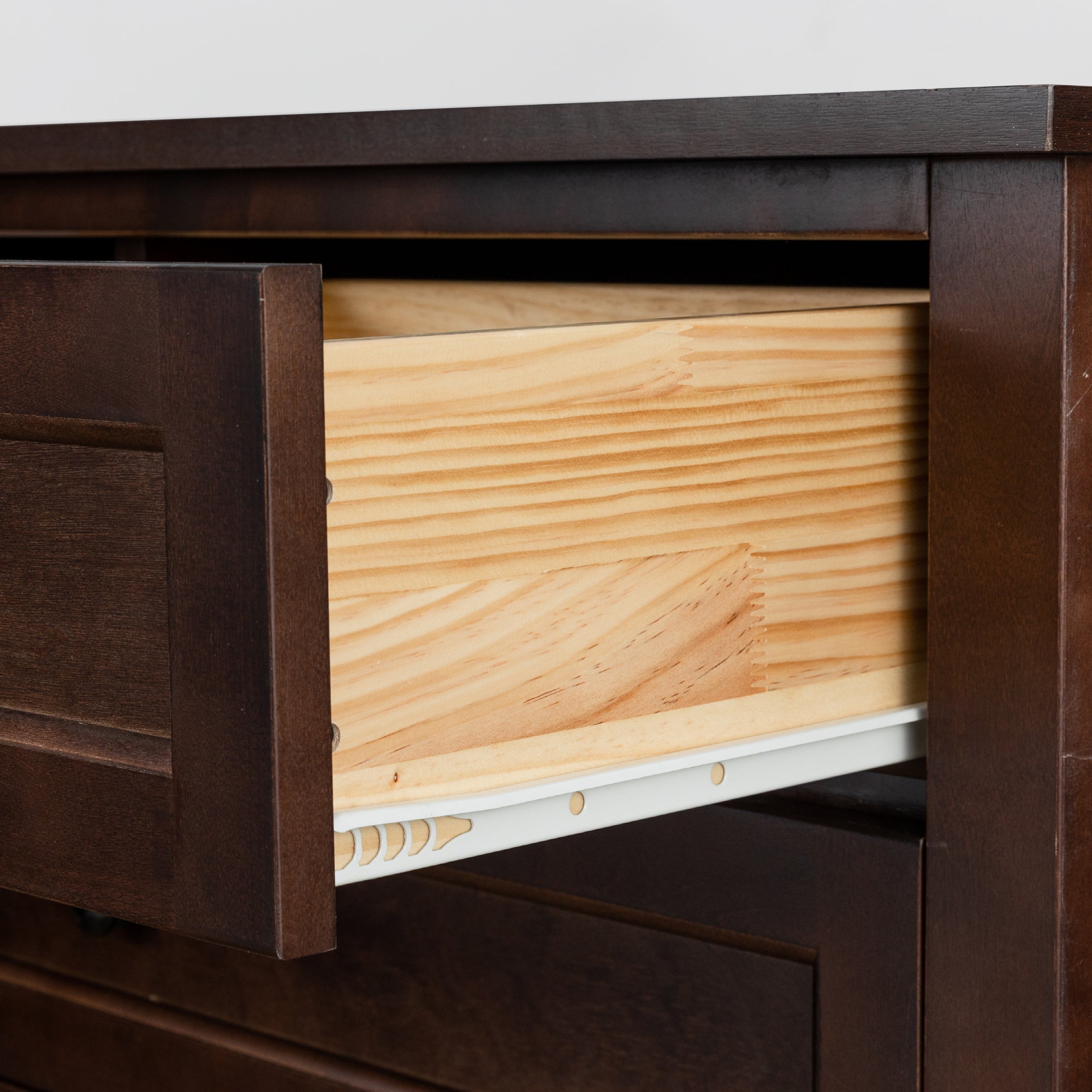 2 Small+4 Large Drawers Solid Wood Free Standing Dresser for Bedroom- Auburn_15
