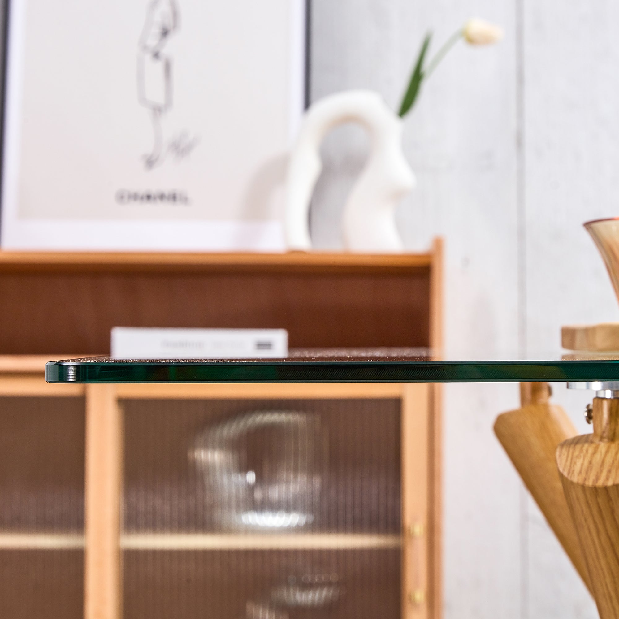 6-8 Seater Modern Kitchen Dining Table Rectangular Transparent Table Top with Wooden Metal Leg_13