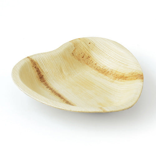 Introduce an elegant and sustainable touch to your table setting with these Heart Palm Leaf Plates - 6" Inch. Available in sets of 50, 100, or 200, each plate showcases a smooth surface and natural grain patterns.