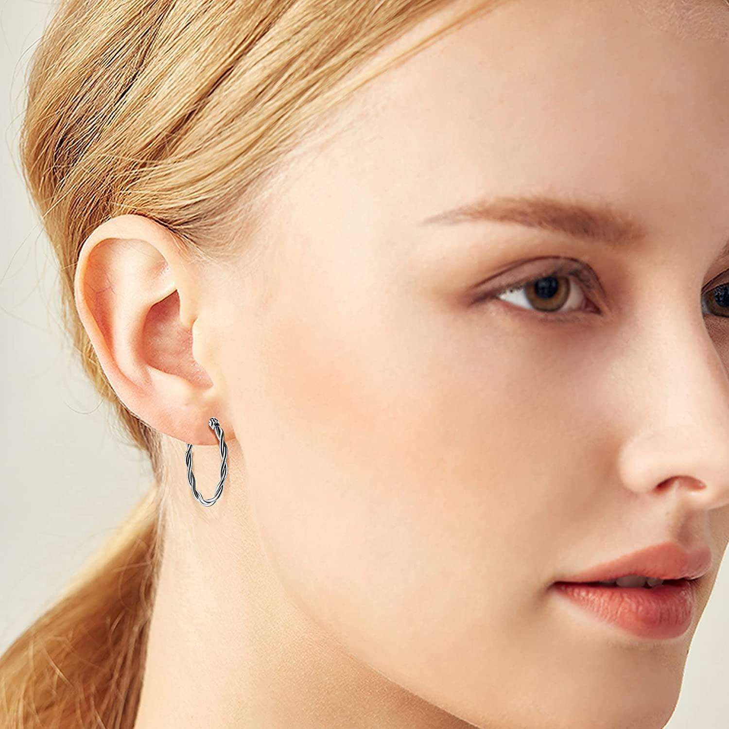 3Pairs Small Hoop Earrings for Women Girls 14K Gold Twisted Huggie Hoop Earrings Hypoallergenic Hoop Earrings Set Lightweight Hinged Cubic Zirconia Hoops Sleeper Earrings for Men