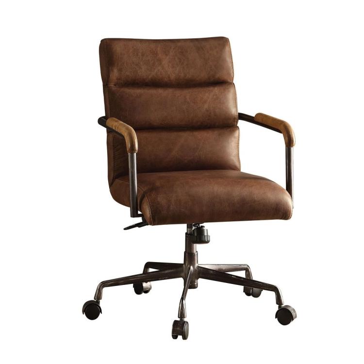 A Vintage Leather Office Gaming Chair with castors on a white background. Brand: ModernMazing