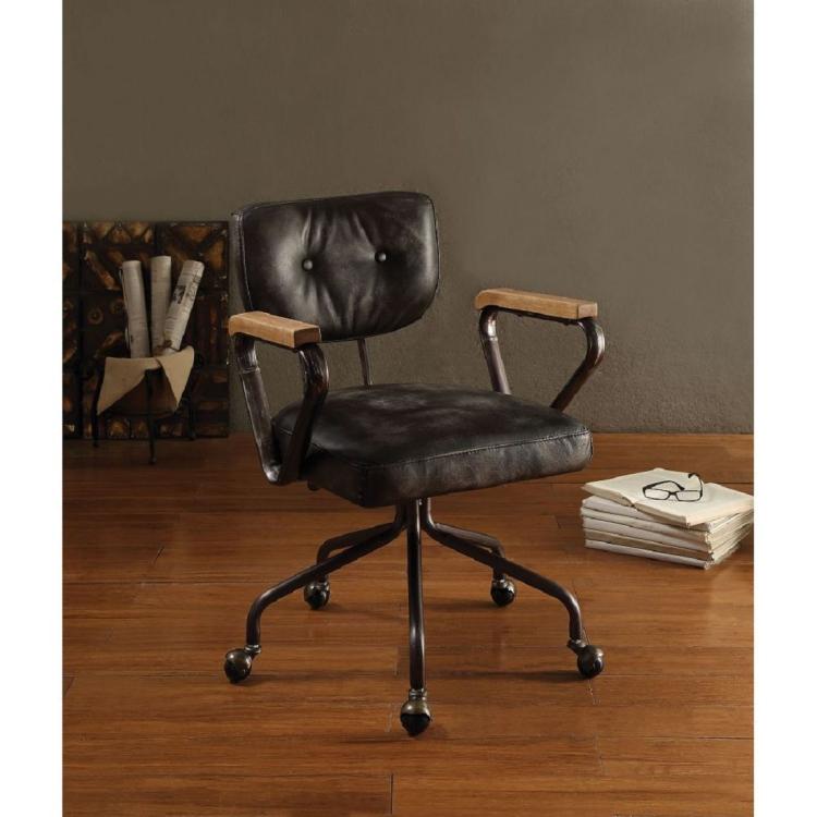 A Vintage Black Top Textured Leather Office Gaming Chair, Size: 24x25x32 inch by ModernMazing on castors.
