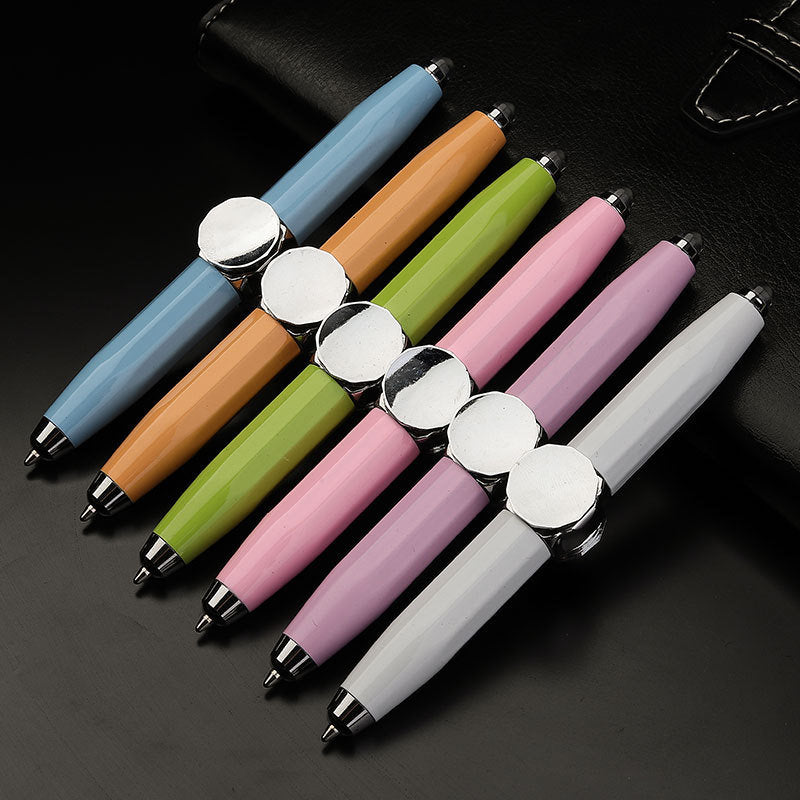 Multifunctional gyro pen with flashlight and Fingertip Gyro Ballpoint Pen LED Metal Creative Multifunctional Decompression Pen Finger Gyro Rotating Decompression Artifact capabilities.