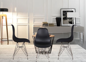 The Set of 4 Modern Style Dining Chairs are mid-century modern side chairs with a black plastic shell lounge design, wooden walnut legs, and metal supports, perfect for your kitchen, dining room, bedroom, or living room.