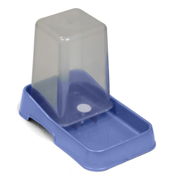 A blue plastic Van Ness Plastics Auto Pet Waterer Assorted Medium with a USFDA food contact approved lid, perfect for large dogs.